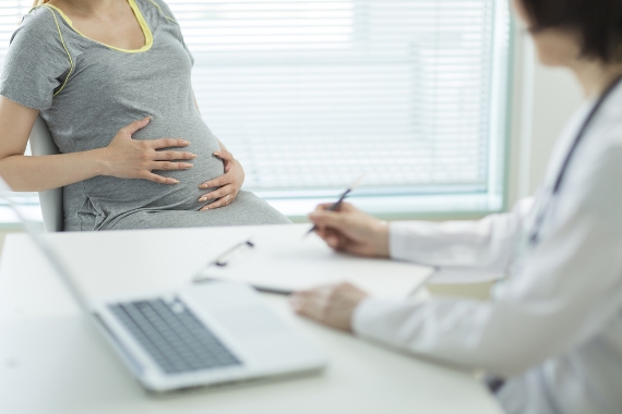 Tratamento precoce da sífilis pode evitar em até 100% a infecção no bebê