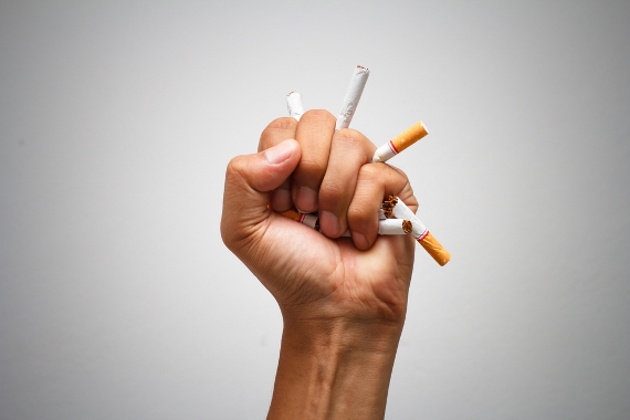 Controle do tabaco pode economizar bilhões de dólares e salvar milhões de vidas
