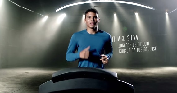 Thiago Silva protagoniza nova campanha contra a tuberculose