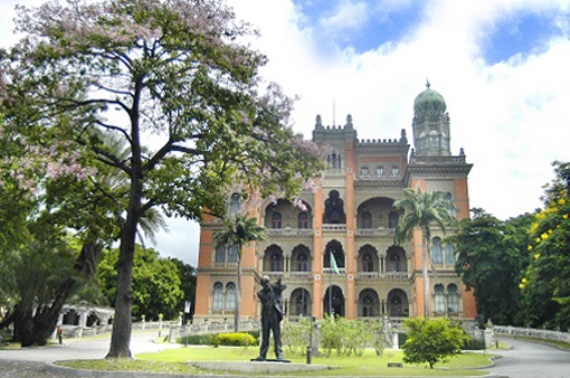 Fiocruz recebe minicurso sobre do professor Christos Lynteris, da University of St Andrews